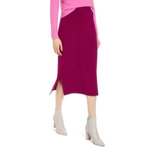 Halogen Fuchsia Pencil Skirt